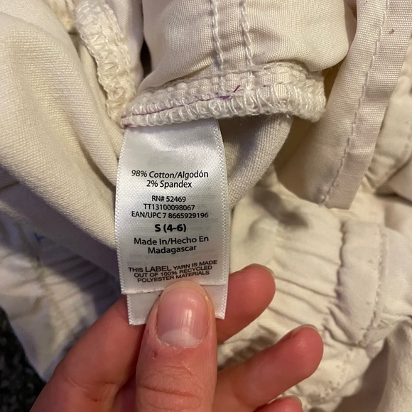 Women's Cotton Cream Drawstring Shorts - Picture 4 of 7